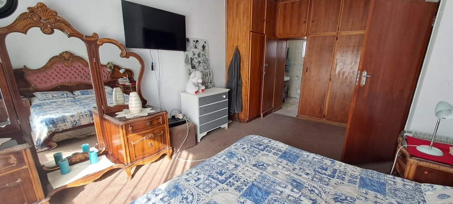 4 Bedroom Property for Sale in Riebeeckstad Free State